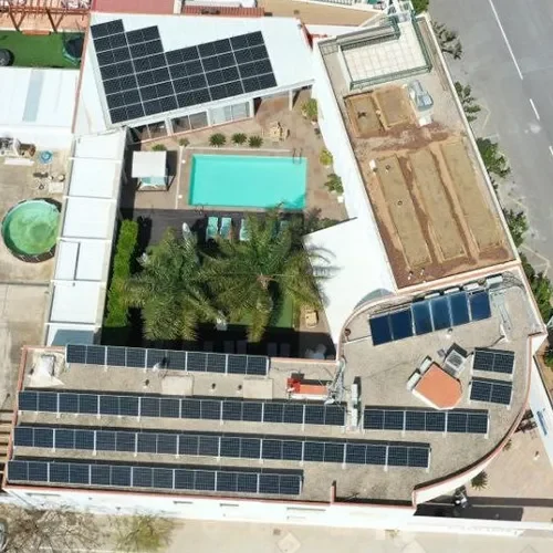 Imágen instalación paneles solares 27