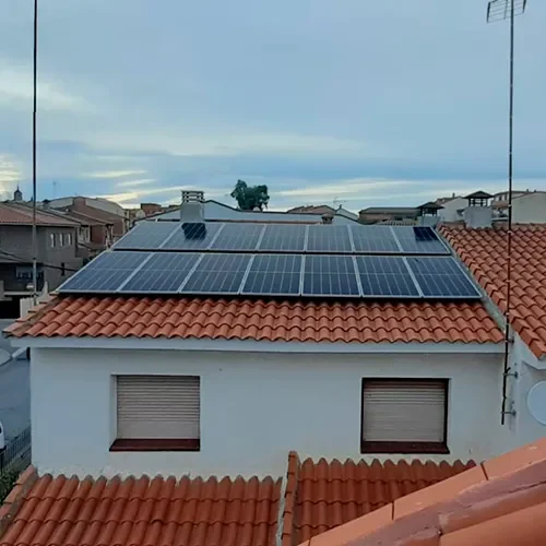 Imágen instalación paneles solares 29